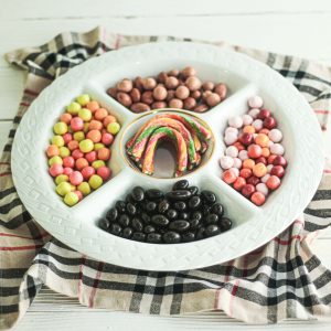 اردو خوری طرح عمومی سفید خط طلا